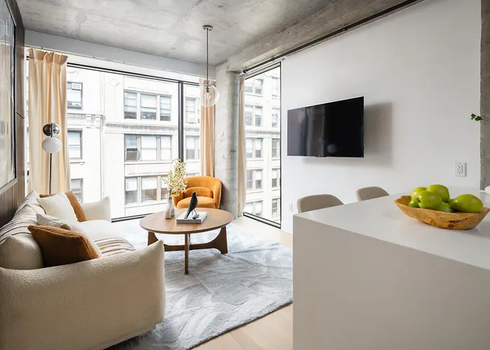 Stylish Penthouse In Manhattan